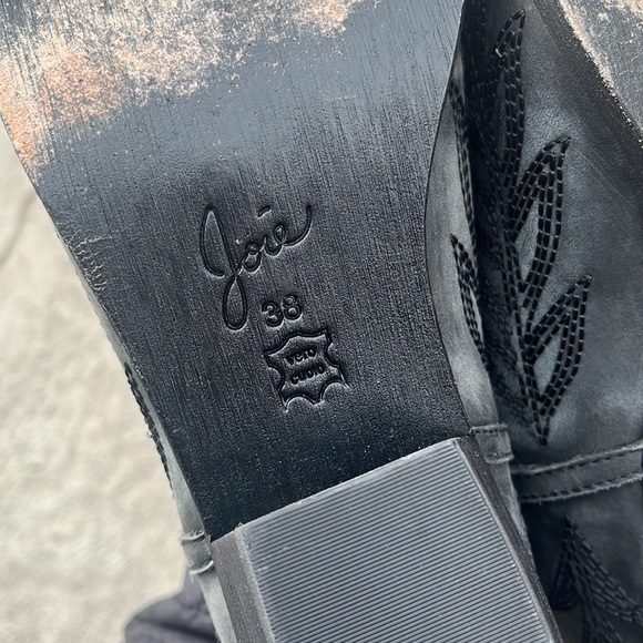 Joie Ajax Black Leather Embroidered booties size womens 38 - Picture 8 of 8